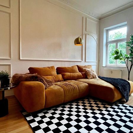 Charmanter Altbau In Schleussig Mit Balkon ไลป์ซิก ภายนอก รูปภาพ